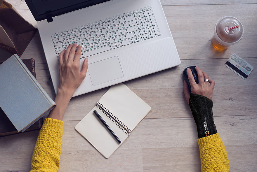 Gift Ideas for Workaholics: The Best Compression Wearable Products