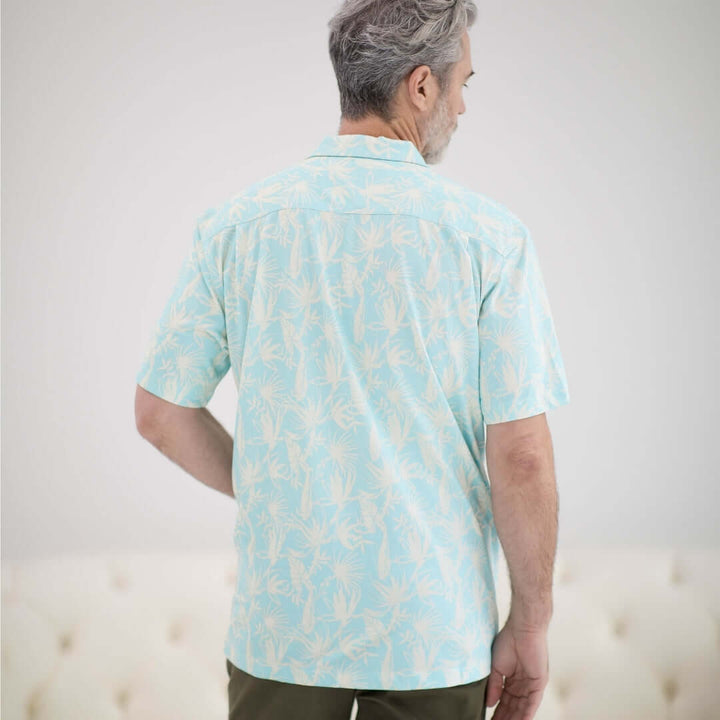 Untucked Short Sleeve Cooling Shirt with Magnetic Closures in Blue Leaf